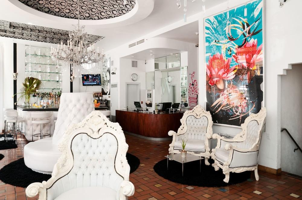 Posh South Hostel