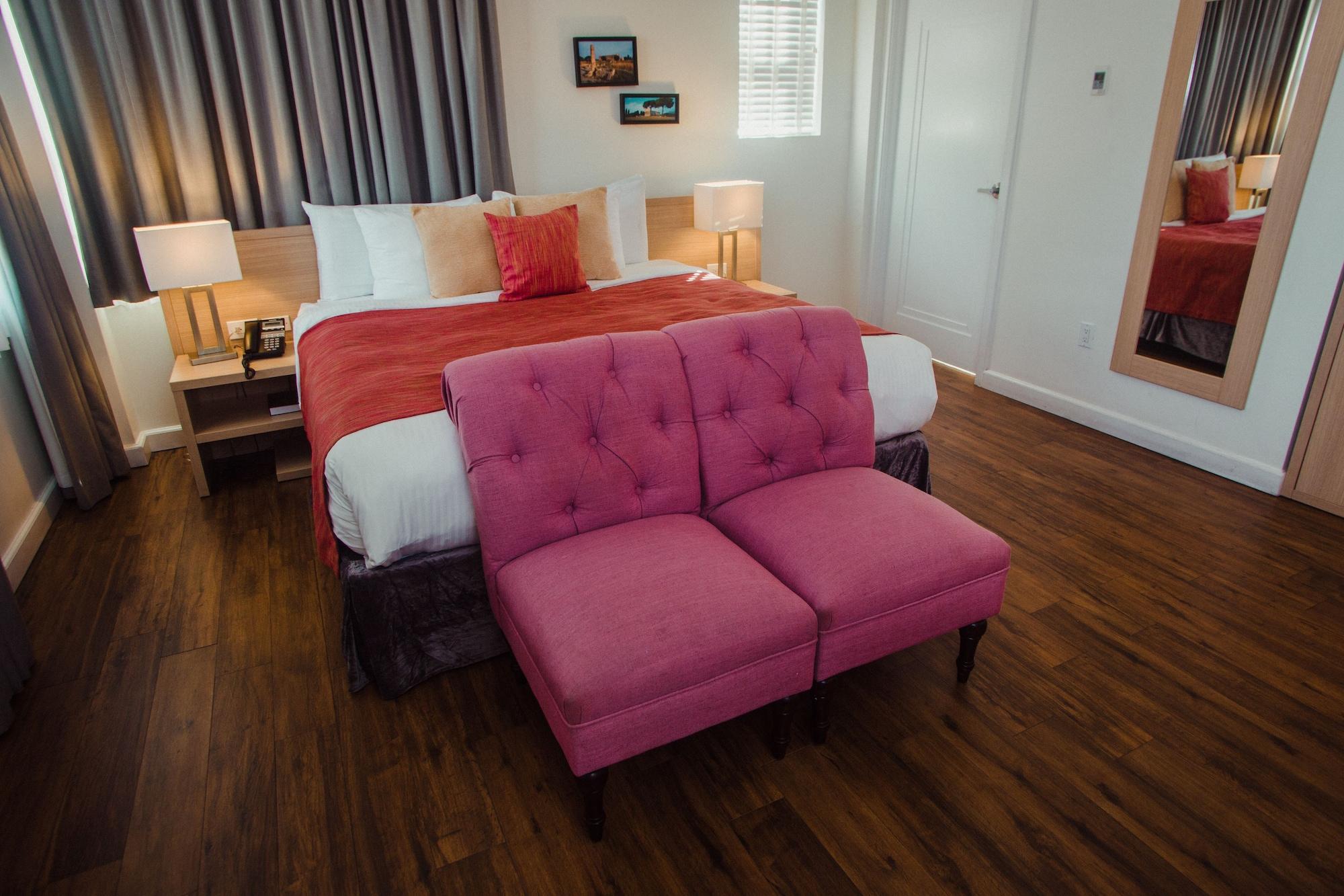 Italia South Hotel 4*