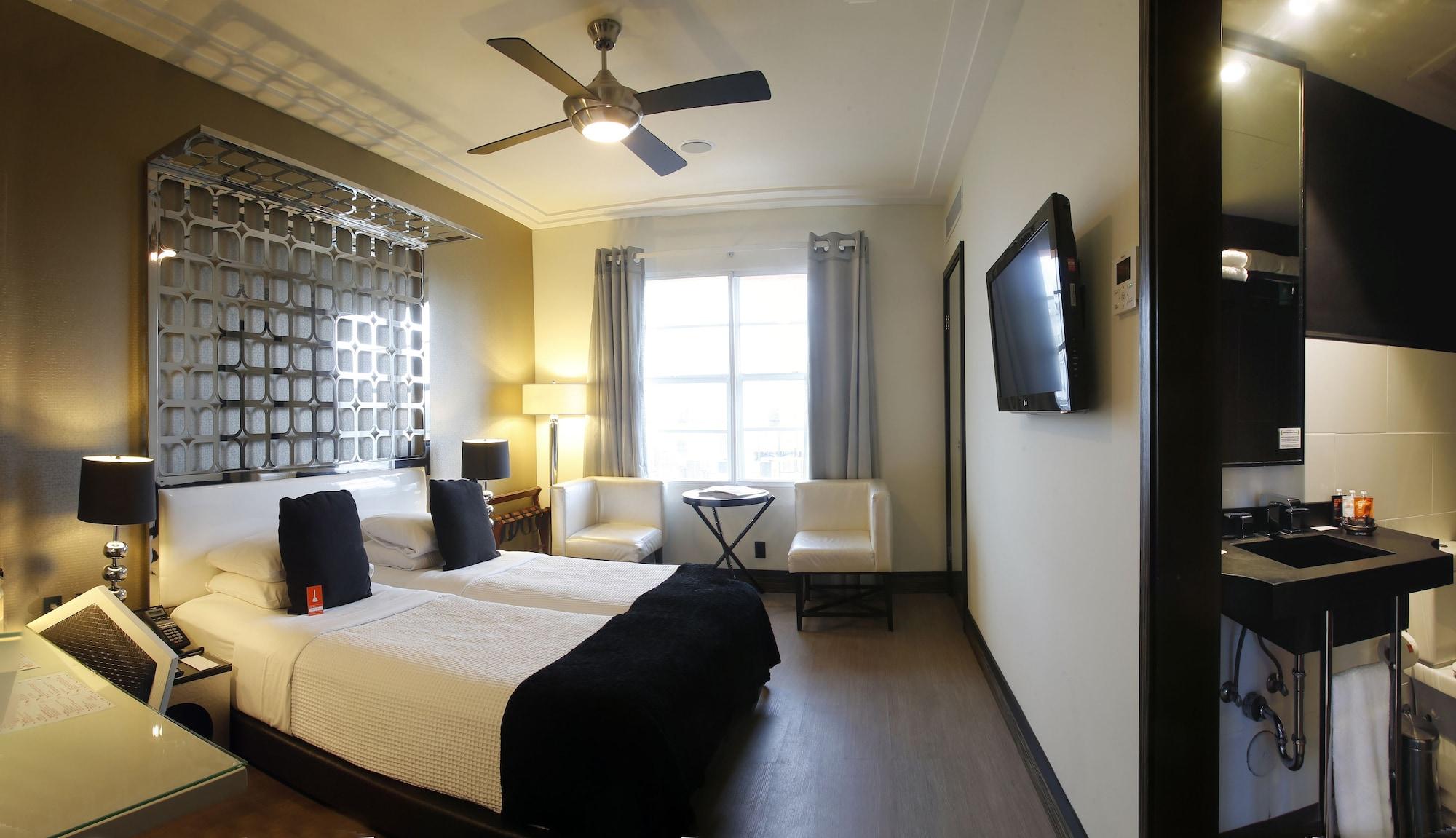 Hotel Waldorf Towers South Beach 3*