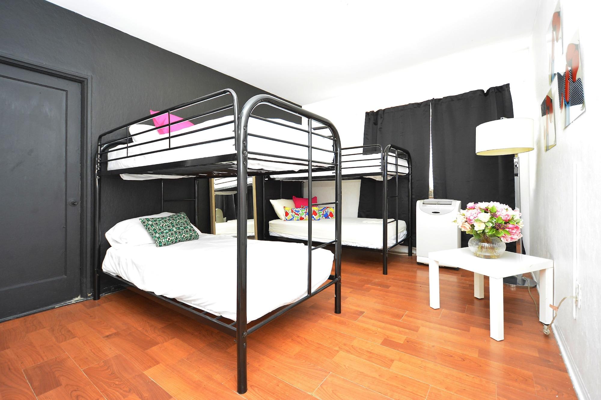 South Rooms&hostel *