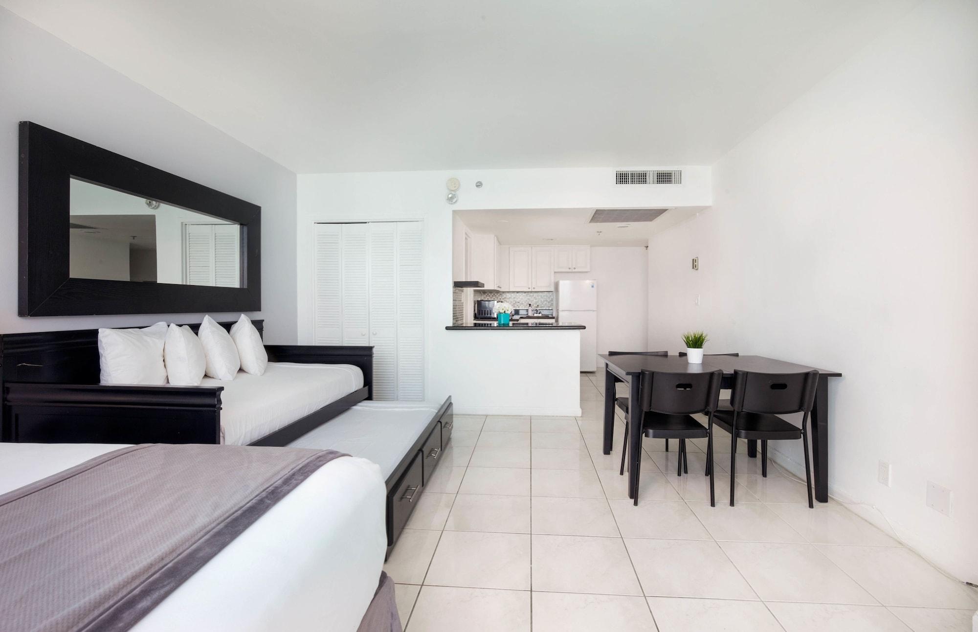 Apartment New Point Miami