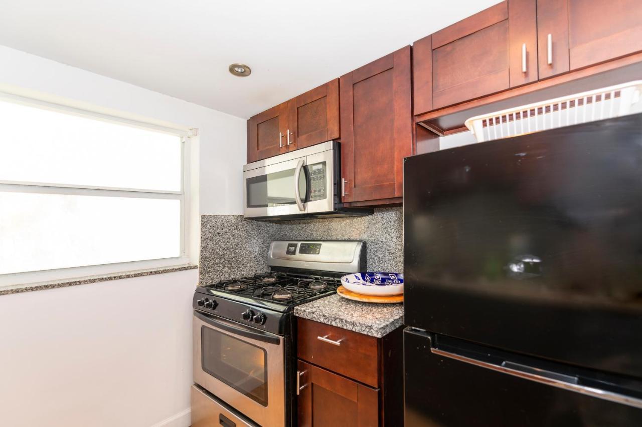 Sofi Apartment