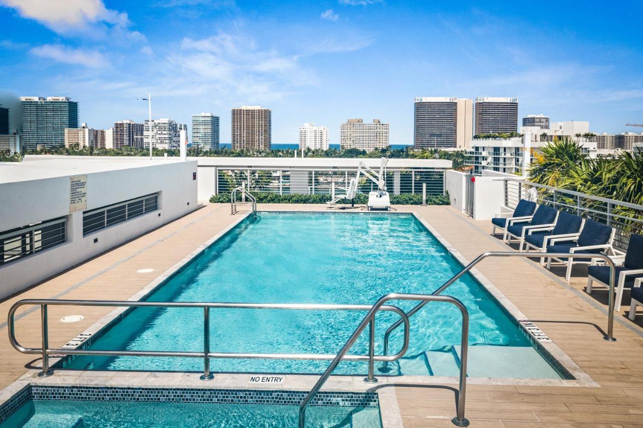 Bay Harbor One Vacation Apartment *