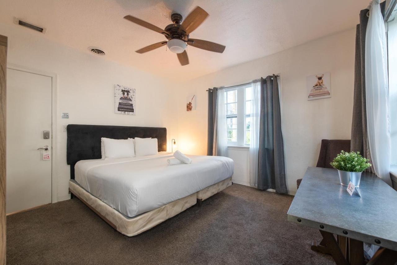 Baltic 2* Miami Beach