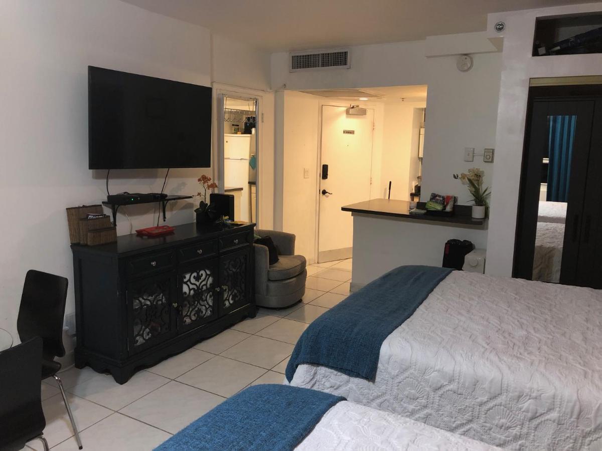 Ocean Front Units Apartment *