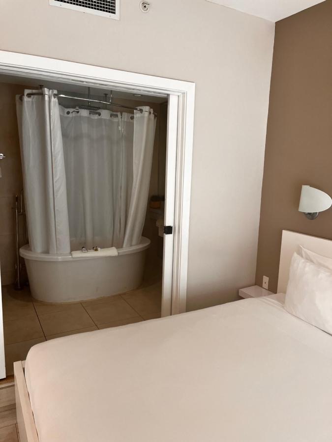 Suites At The On Ocean Drive Hotel