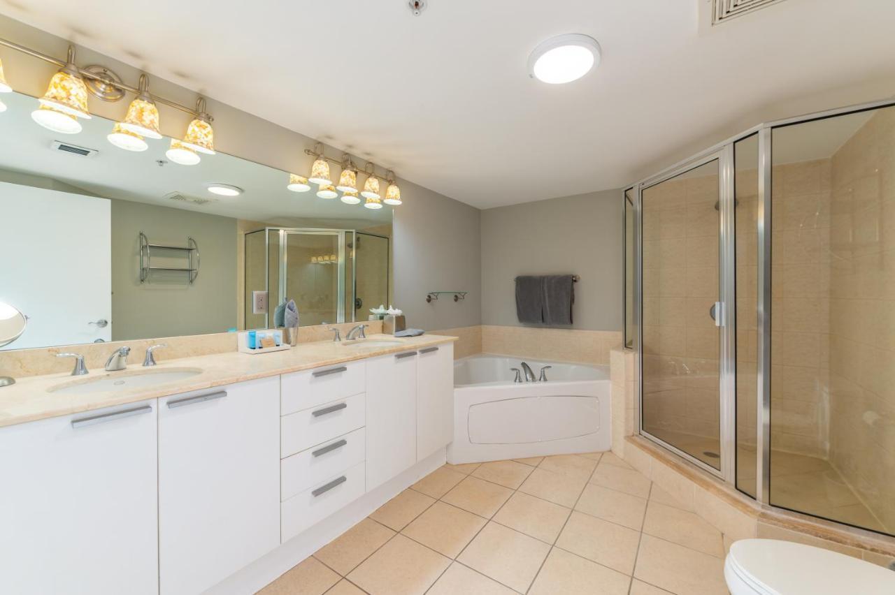 16699 Collins Ave Unit 2906 In La Perla Miami Beach