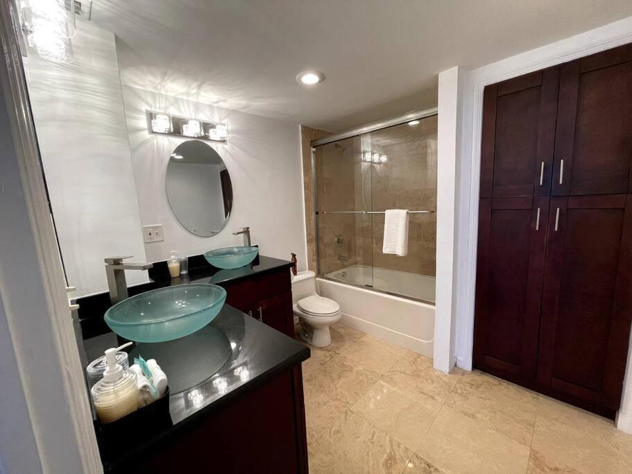 Breathtaking Ocean View! 15th Floor *