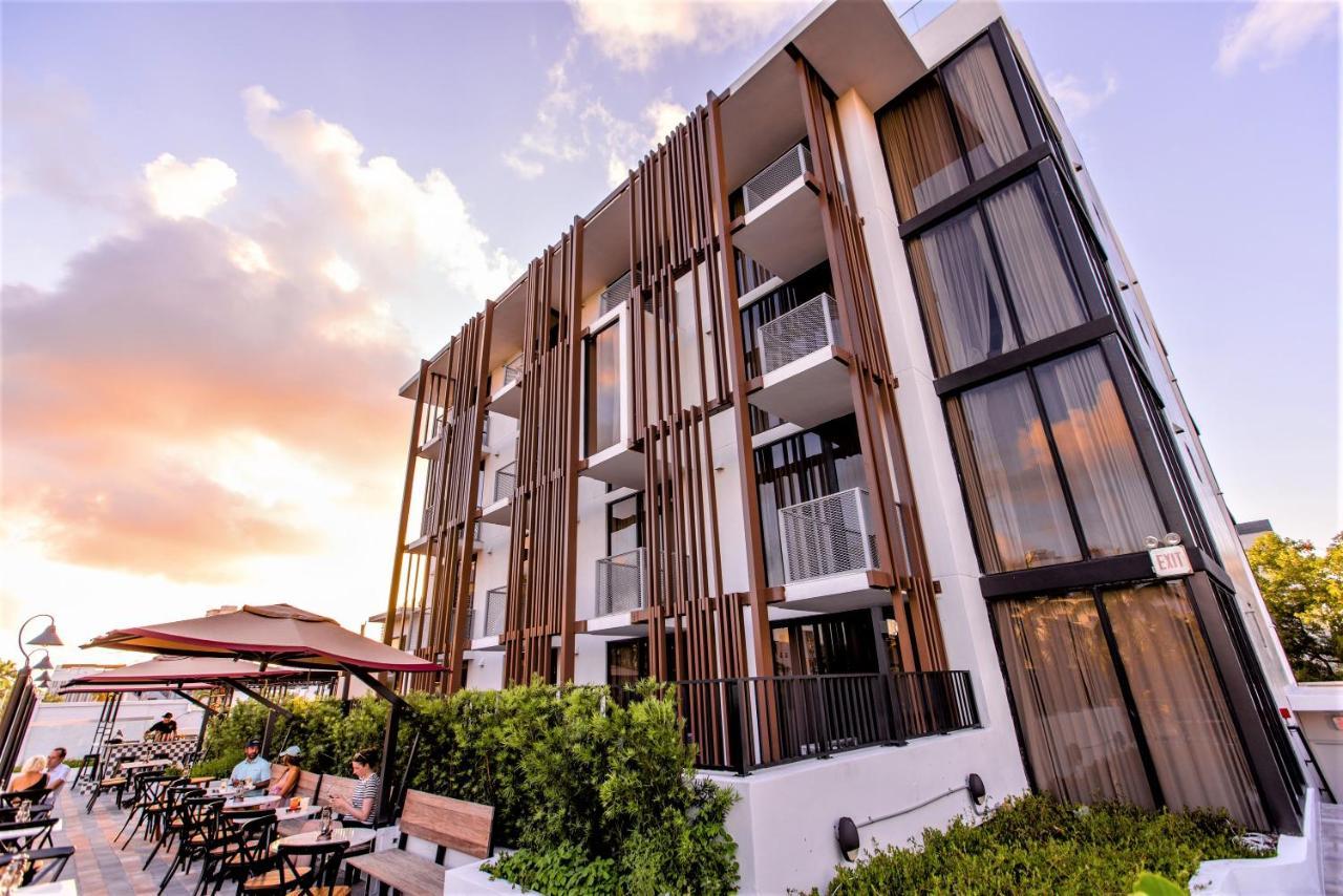 Upsun & Social Club Hotel