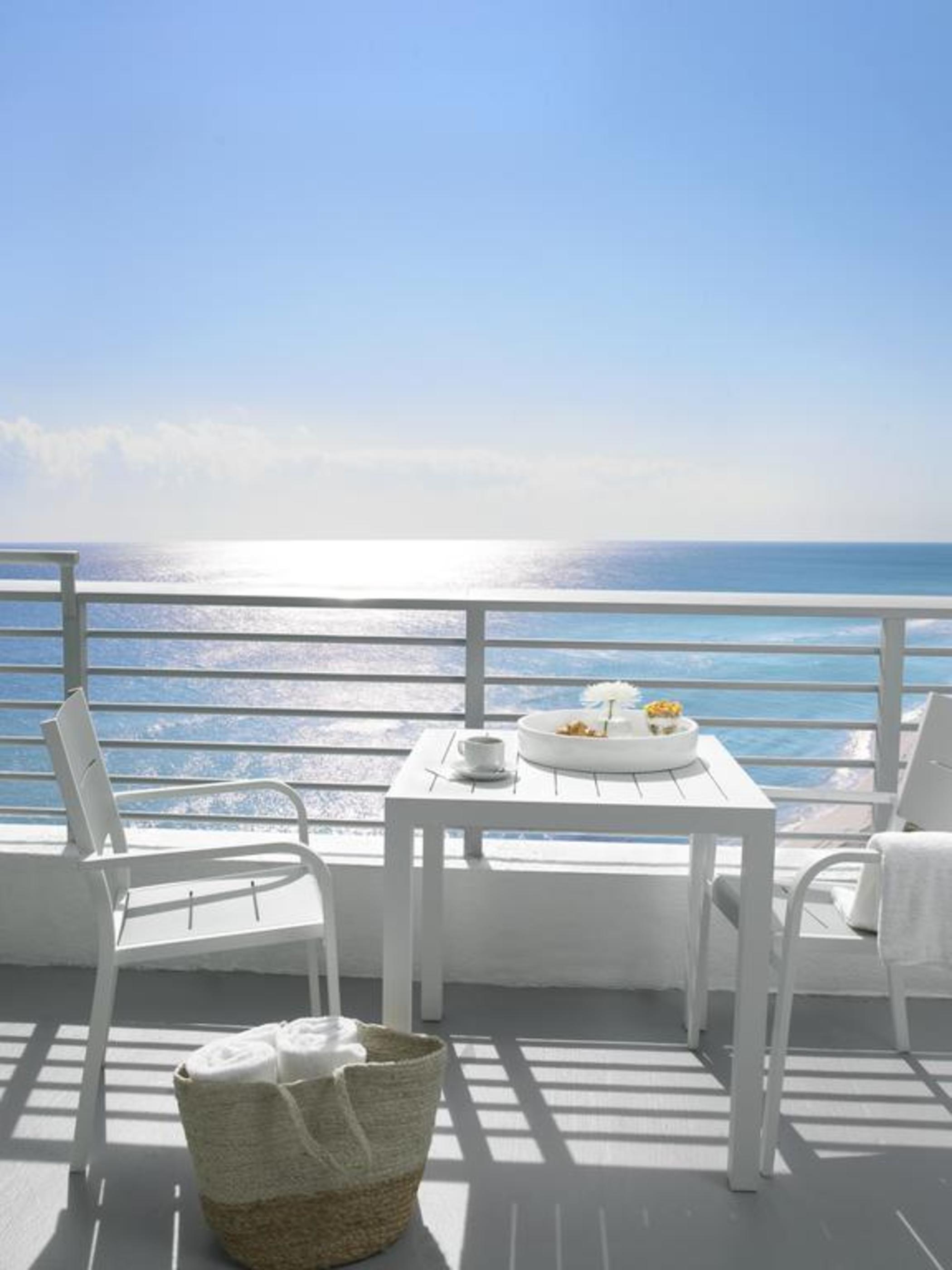 Grand Beach Hotel