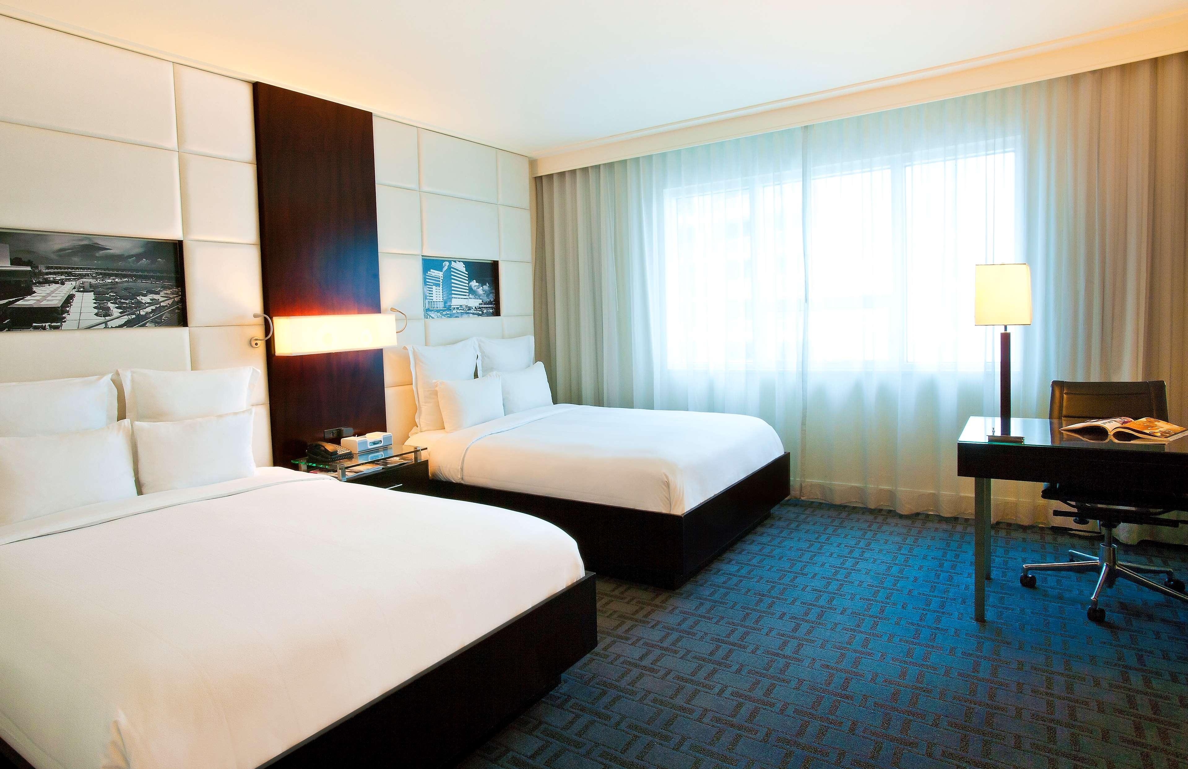 Eden Roc Resort Miami Beach