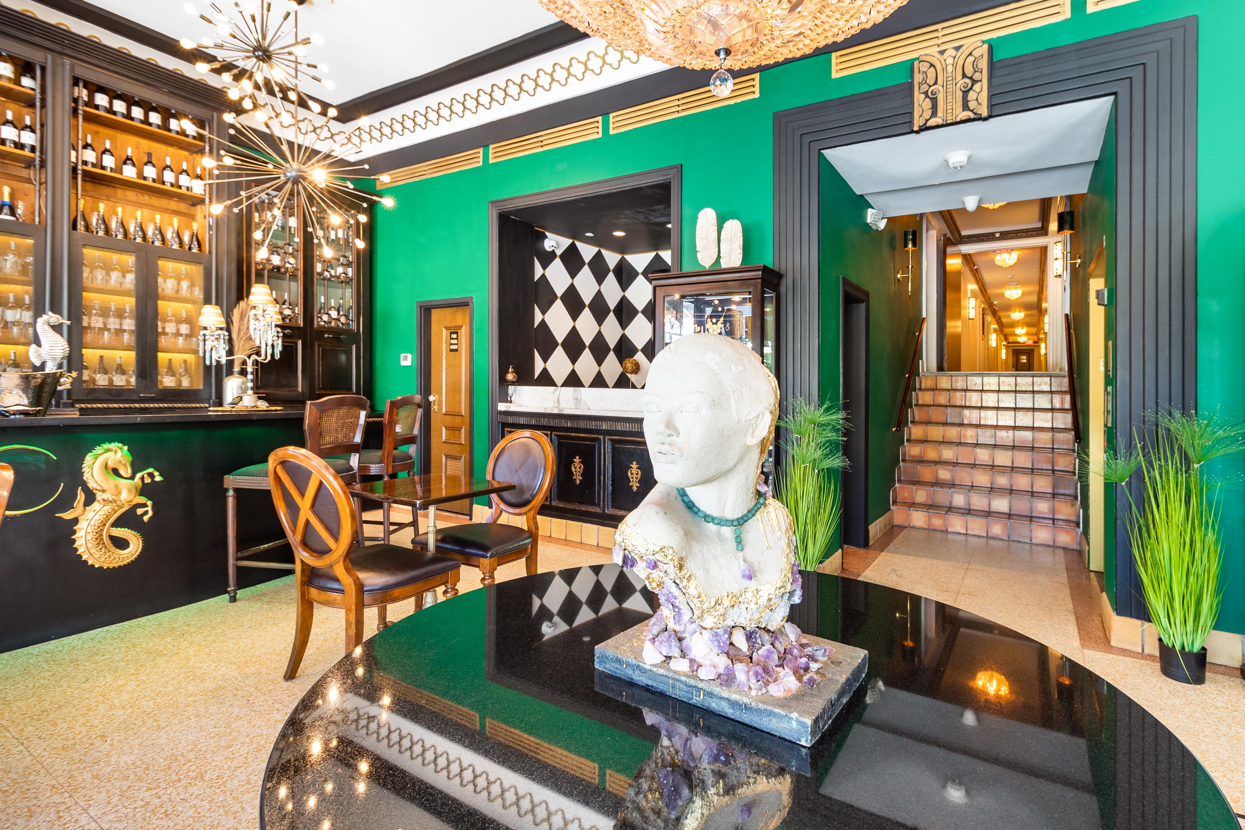 Cavalier South Beach Hotel 4*