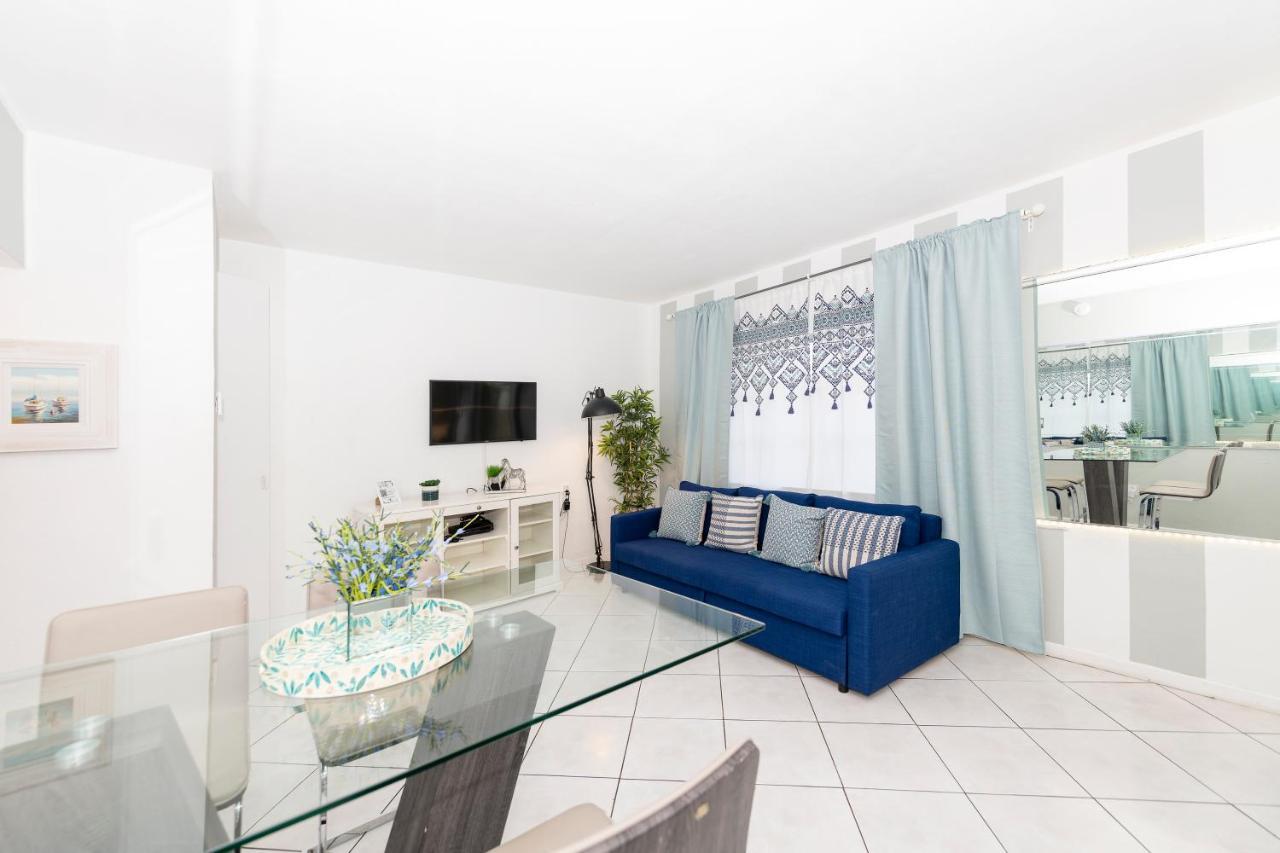 On Collins Apartment *