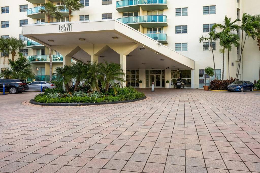 Ocean Reserve Sunny Isles 11th Str-02330 Apartment Miami Beach
