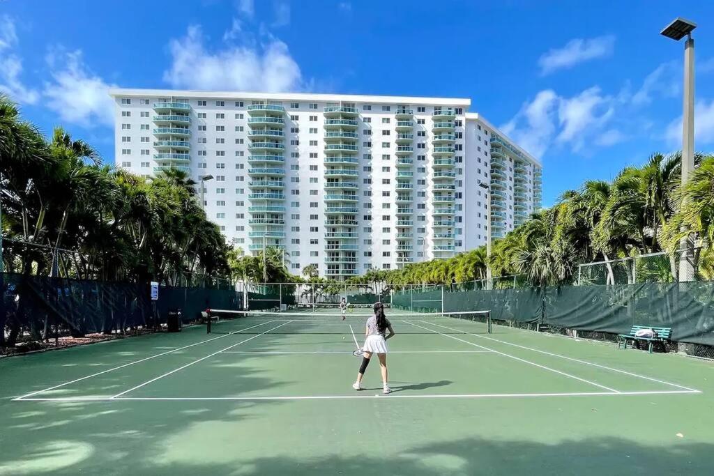 Ocean Reserve Sunny Isles 11th Str-02330 Apartment Miami Beach