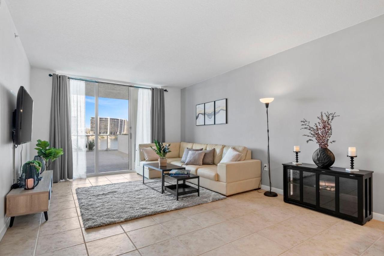 Waterfront Luxury New