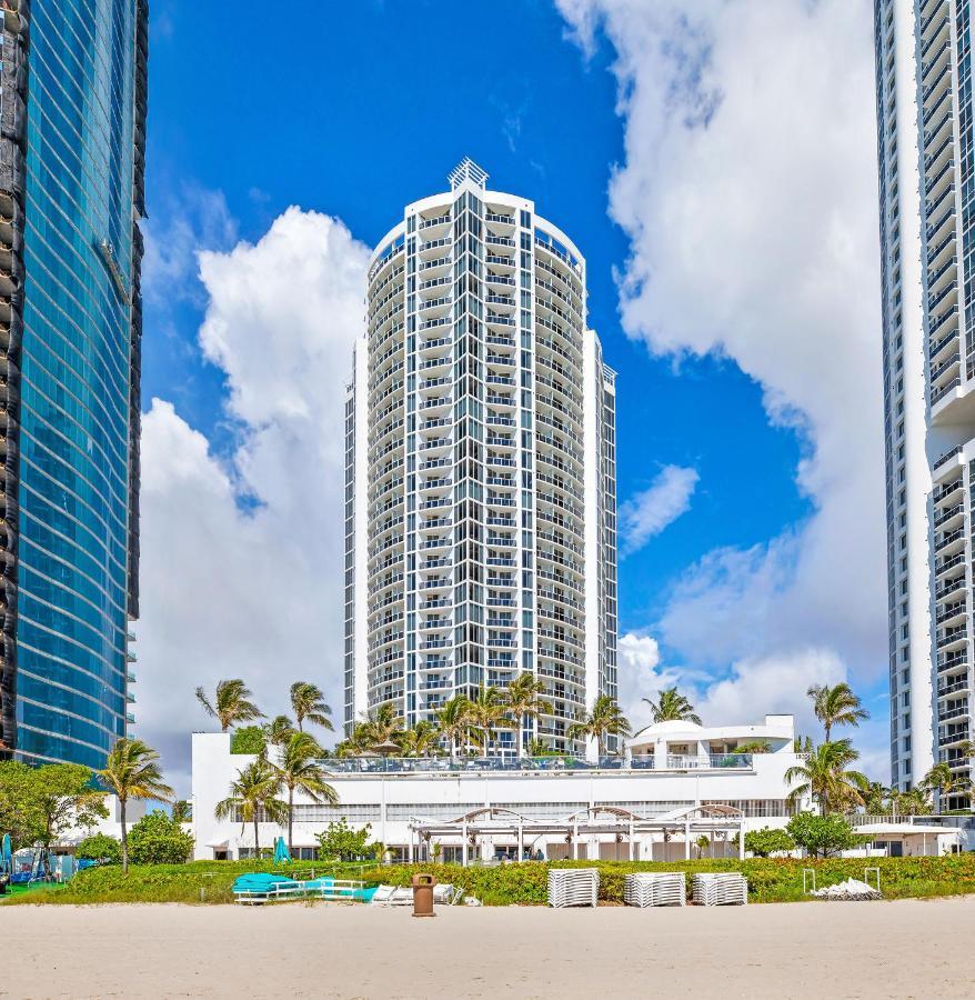 Luxury With Ocean Front View Miami Beach