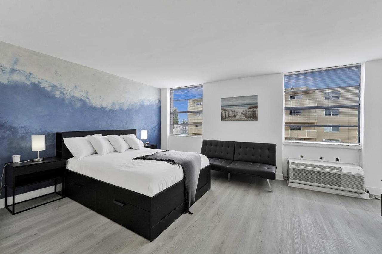 Nightlife South Beach Holiday Retreat Art Apartment