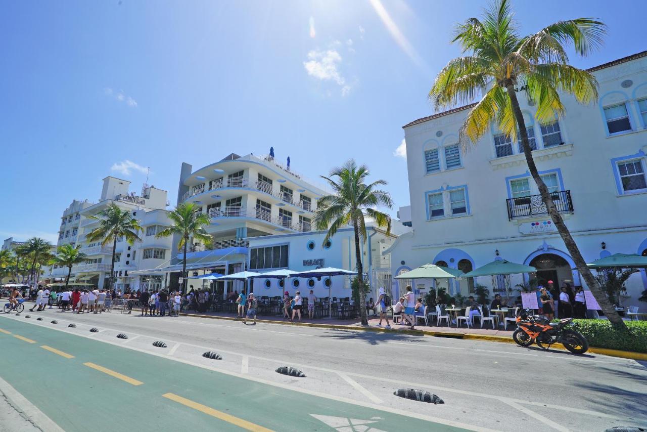 Deluxe At The Congress Aparthotel Miami Beach