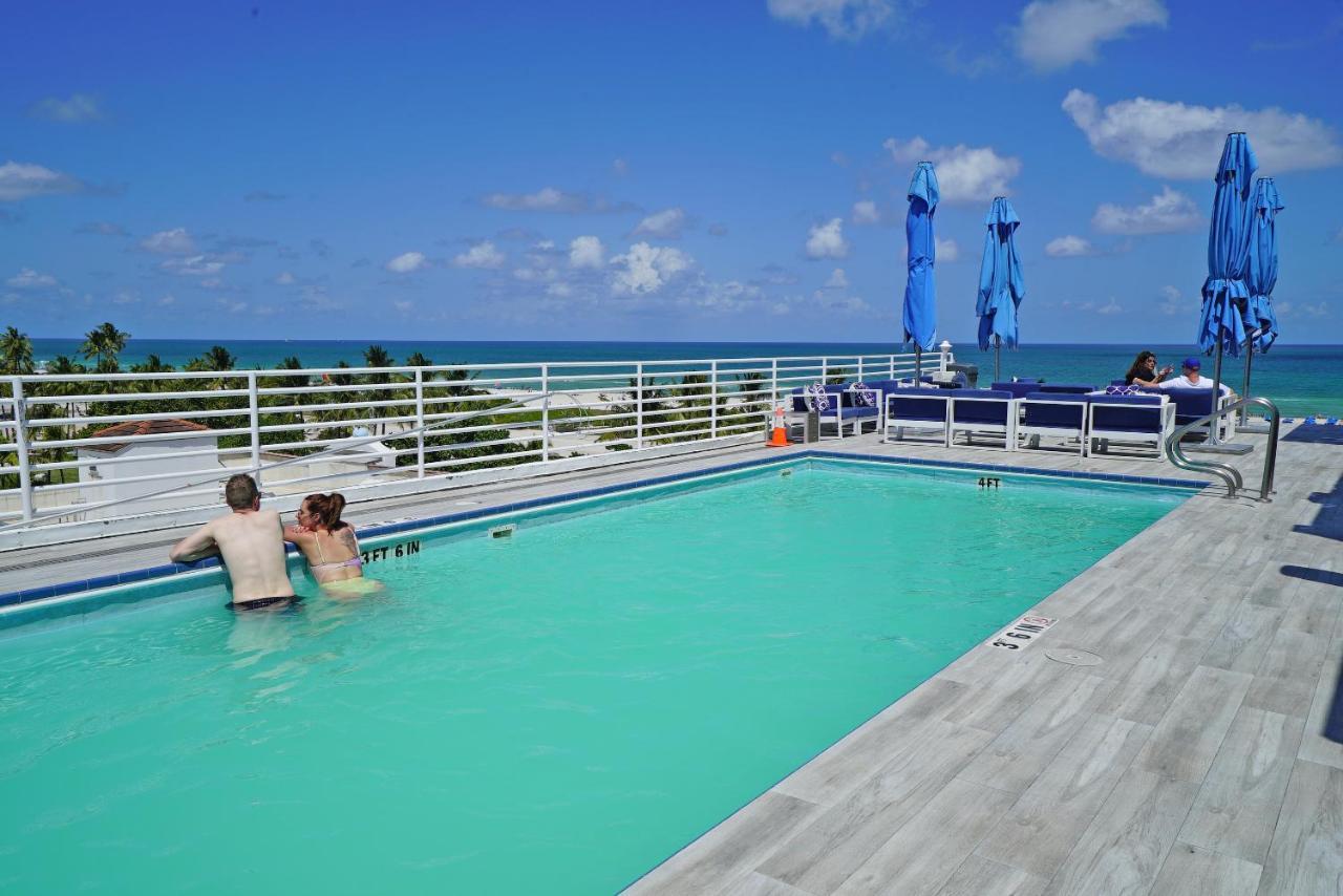 Deluxe At The Congress Aparthotel Miami Beach
