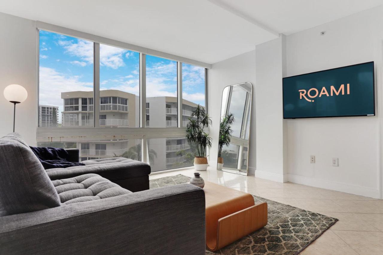 Roami At Sunny Isles Apartment *