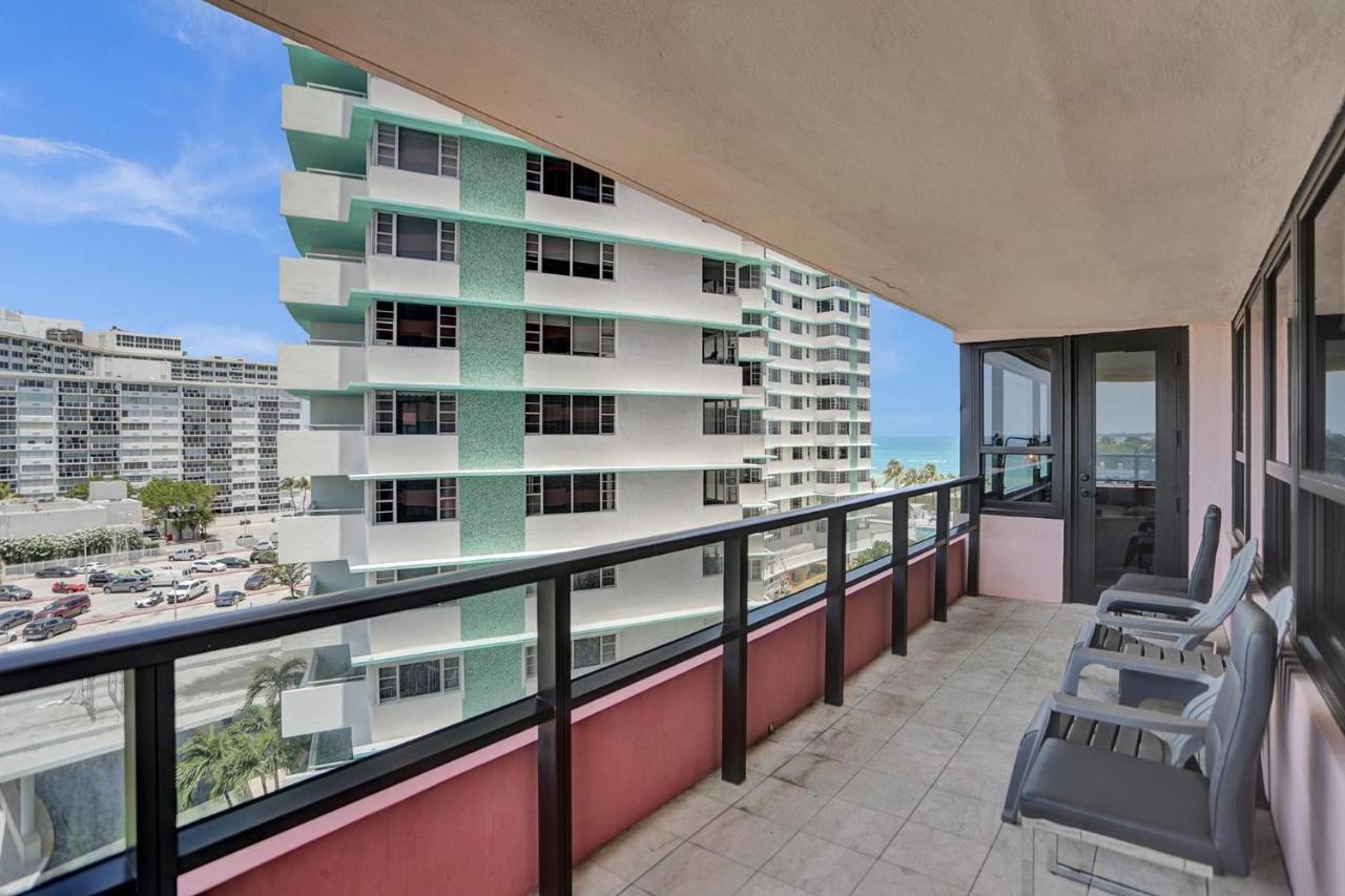 8 Floor Miami With Service Apartment Miami Beach