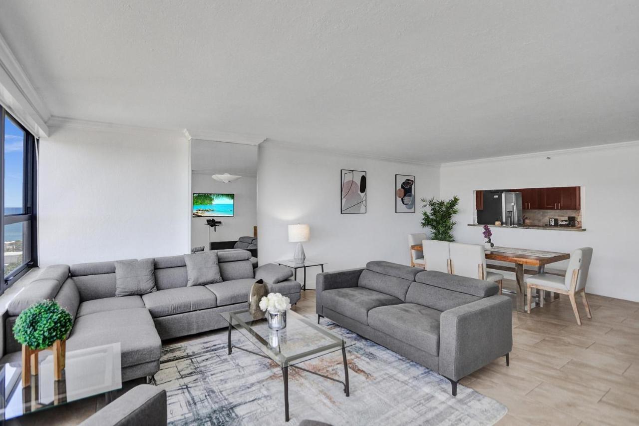 8 Floor Miami With Service Apartment *