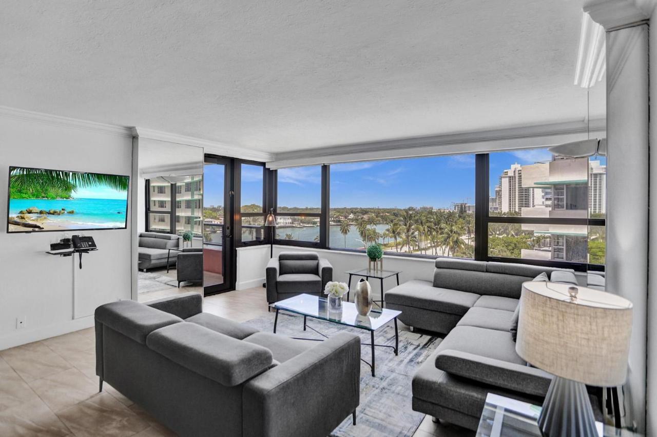 8 Floor Miami With Service *