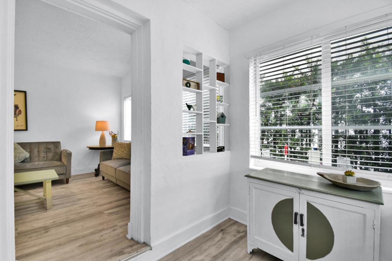 Seaheights Apartment