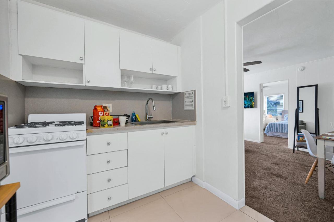 Seaheights Apartment