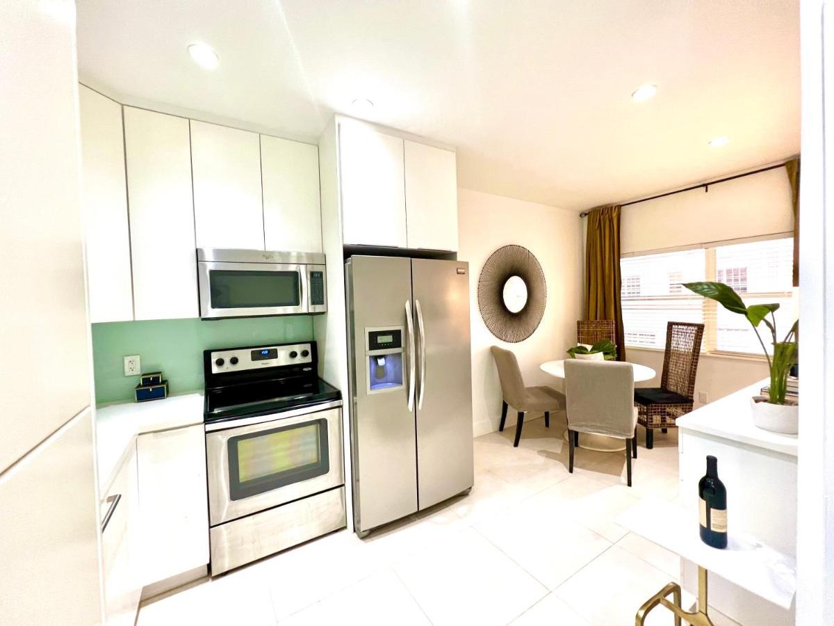 Aparthotel Sobe Monarch-walk To The - Ocean Drive Good Time And Angler Across The Street Miami Beach