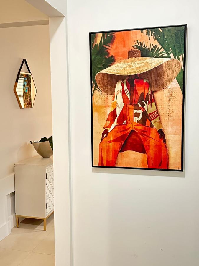 Sobe Monarch-walk To The - Ocean Drive Good Time And Angler Across The Street * Miami Beach