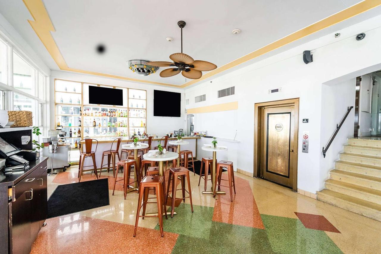 Majestic South Beach Hotel 3*