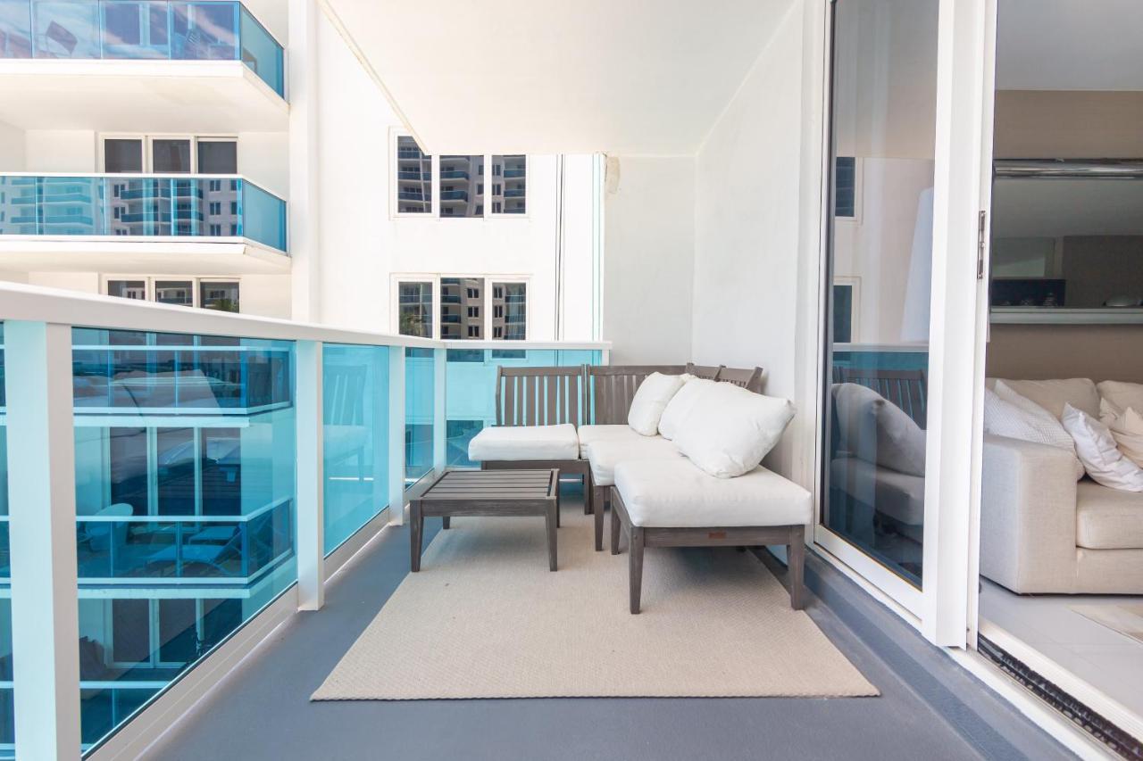 Luxury - * Miami Beach