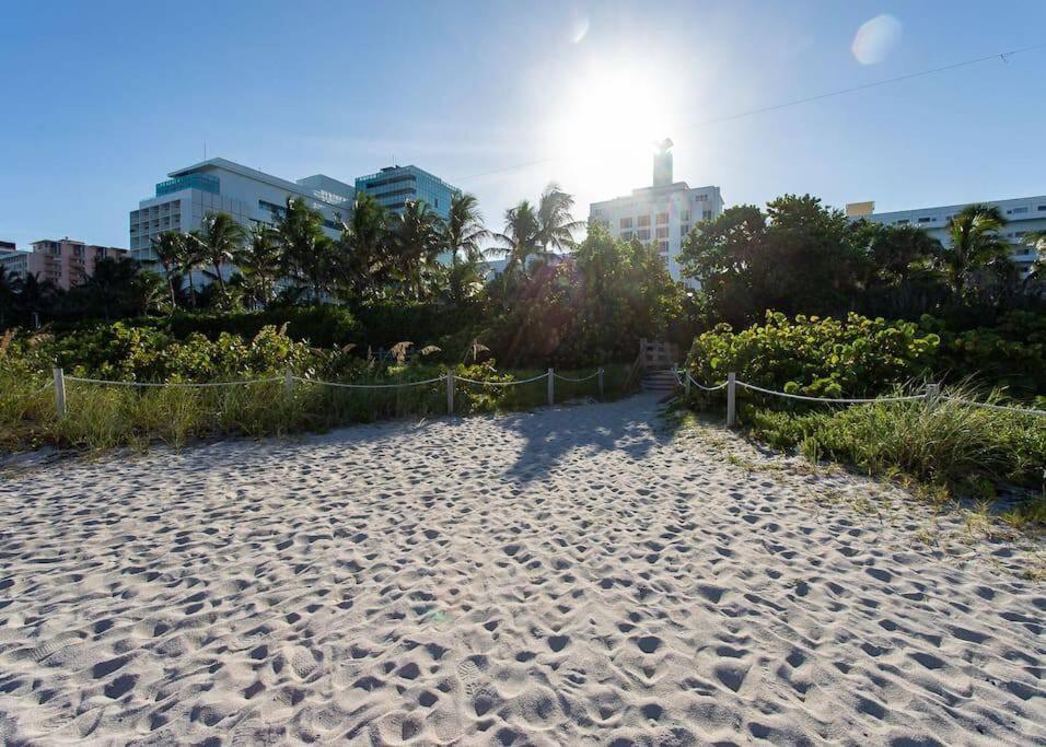 Just 1 Block From The Beach! Apartment Miami Beach