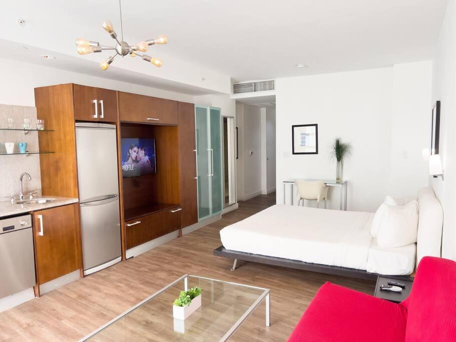 Apartment Rooftop-pool King Bed On Ocean Dr C305 Miami Beach