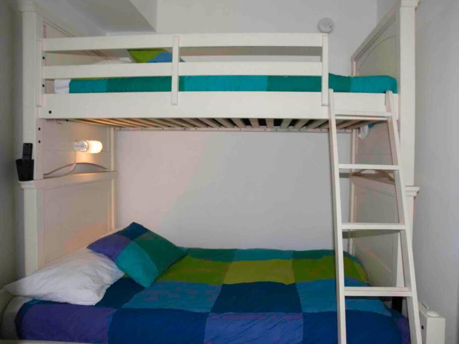 Pavilion - Great Ocean View -miami Apartment *