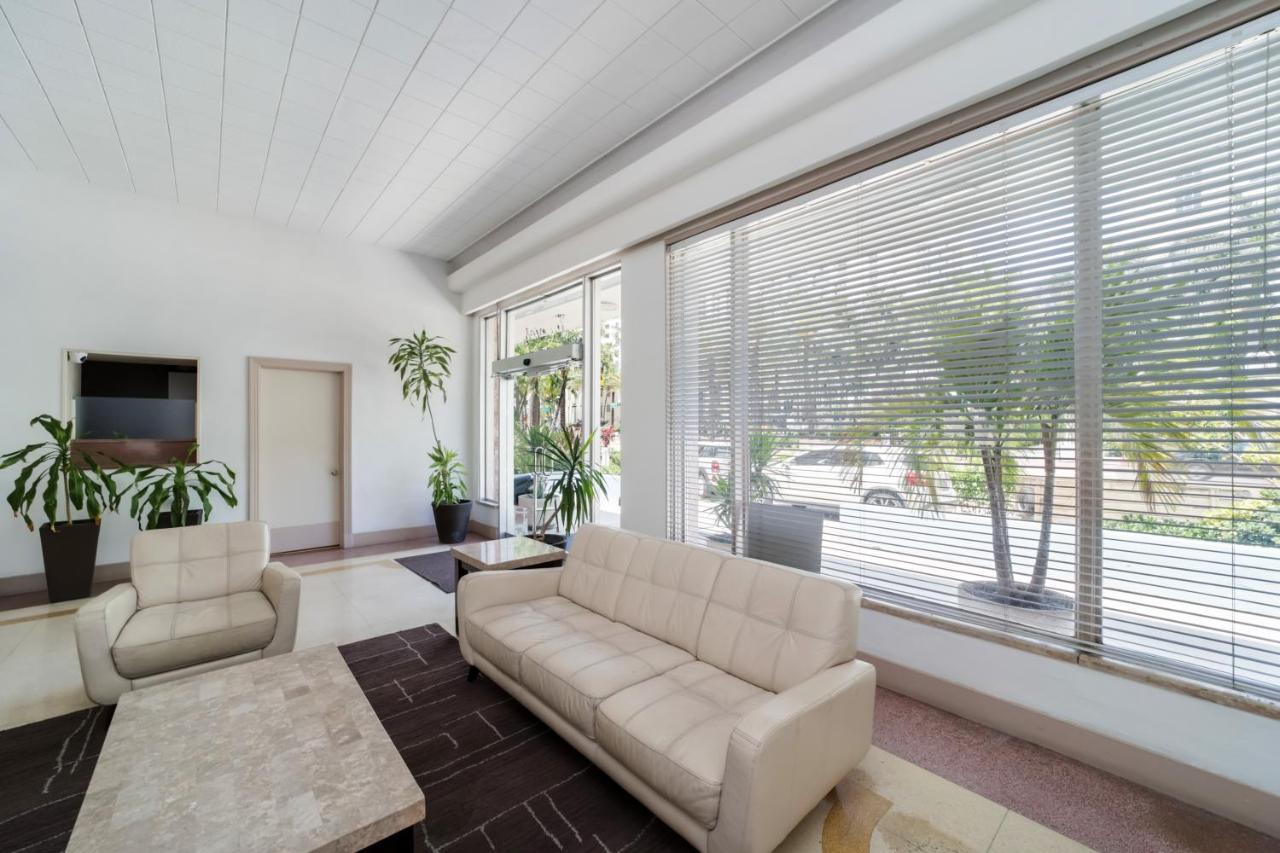 Tropics Miami Aparthotel 3*