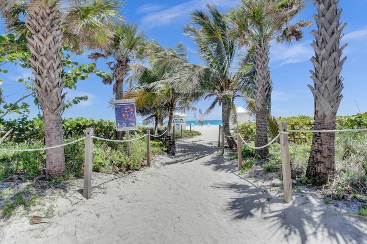 Modern Ocean View Service Unit 1206 * Miami Beach
