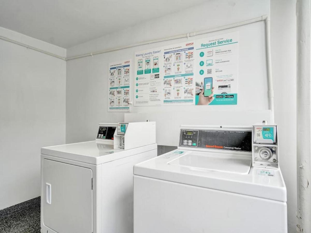 Spacious Ocean View Service 1507 * Miami Beach