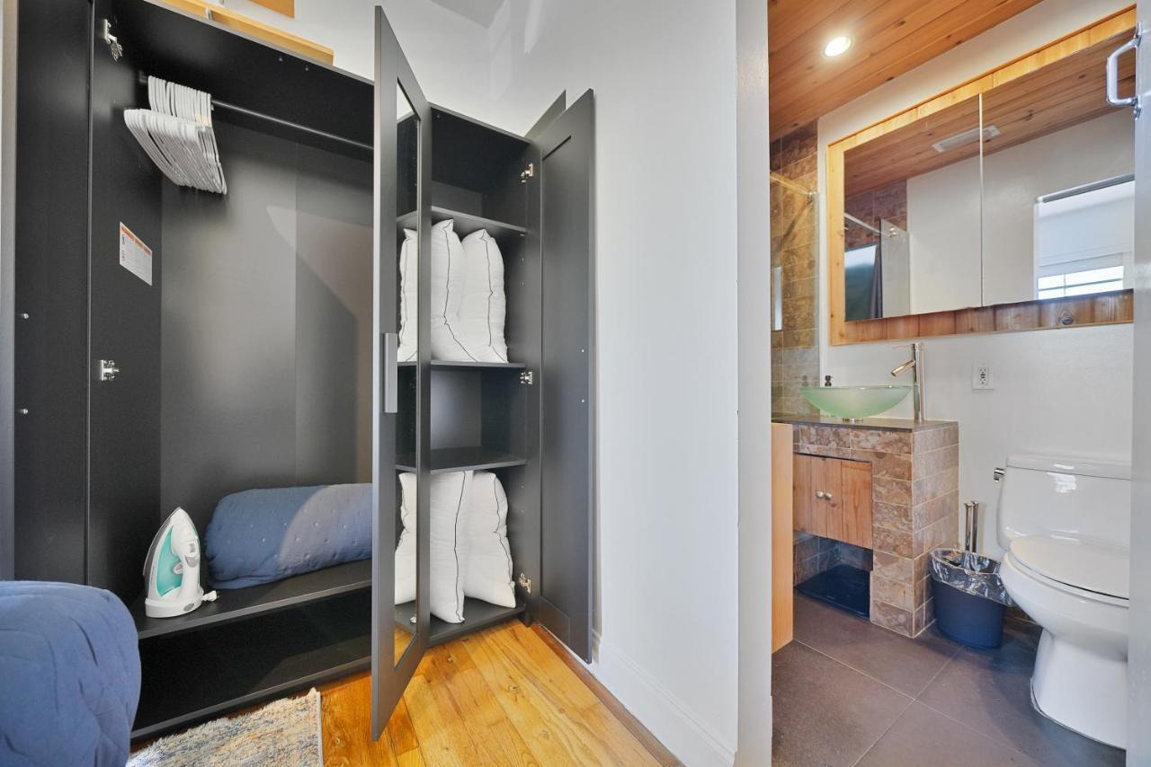 Large & Bright Sleep Up To 8 Only 2min From Ocean! Apartment *