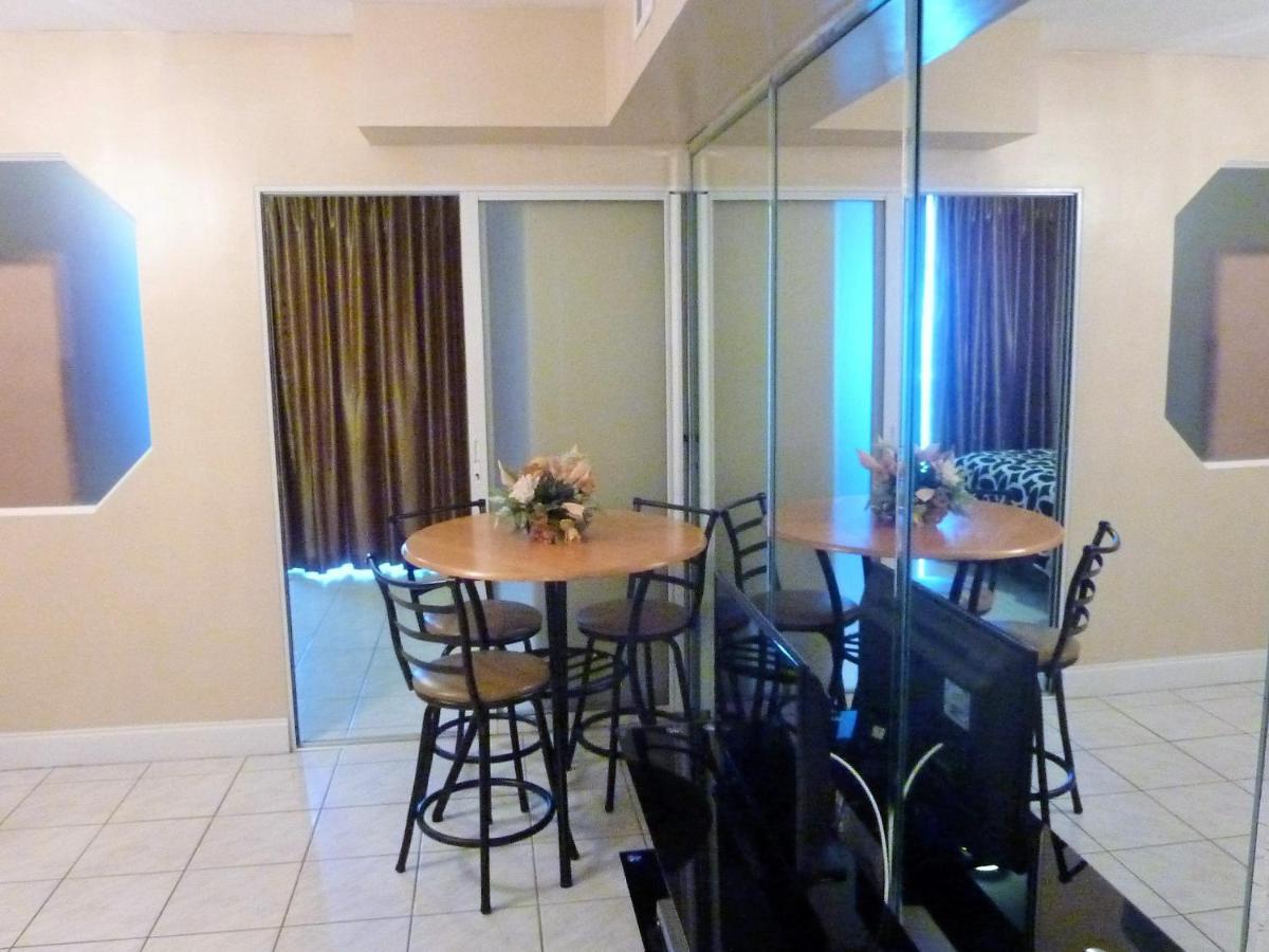 Castle 727 With Balcony And Ocean View, Pool, Tennis, Access, Free Parking