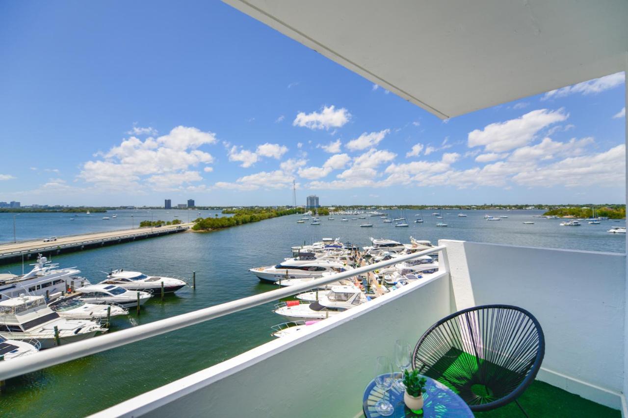 Front Bay View Unique For A Relaxing Experience