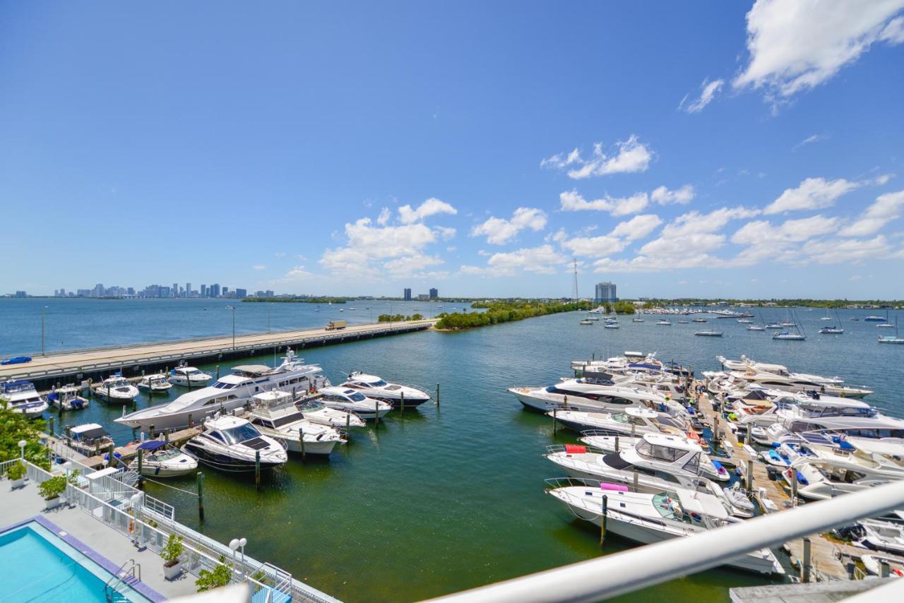 Front Bay View Unique For A Relaxing Experience Miami Beach