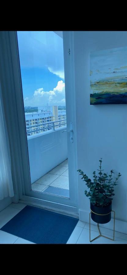 Ferienhaus Castle Ph11 Penthouse With Balcony, Free Parking, Pool, Tennis, Access