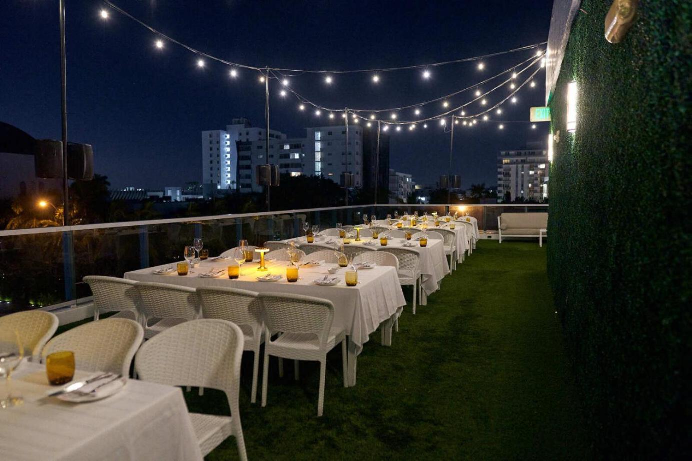 Gale South Beach, Curio Collection By Hilton Resort 4*