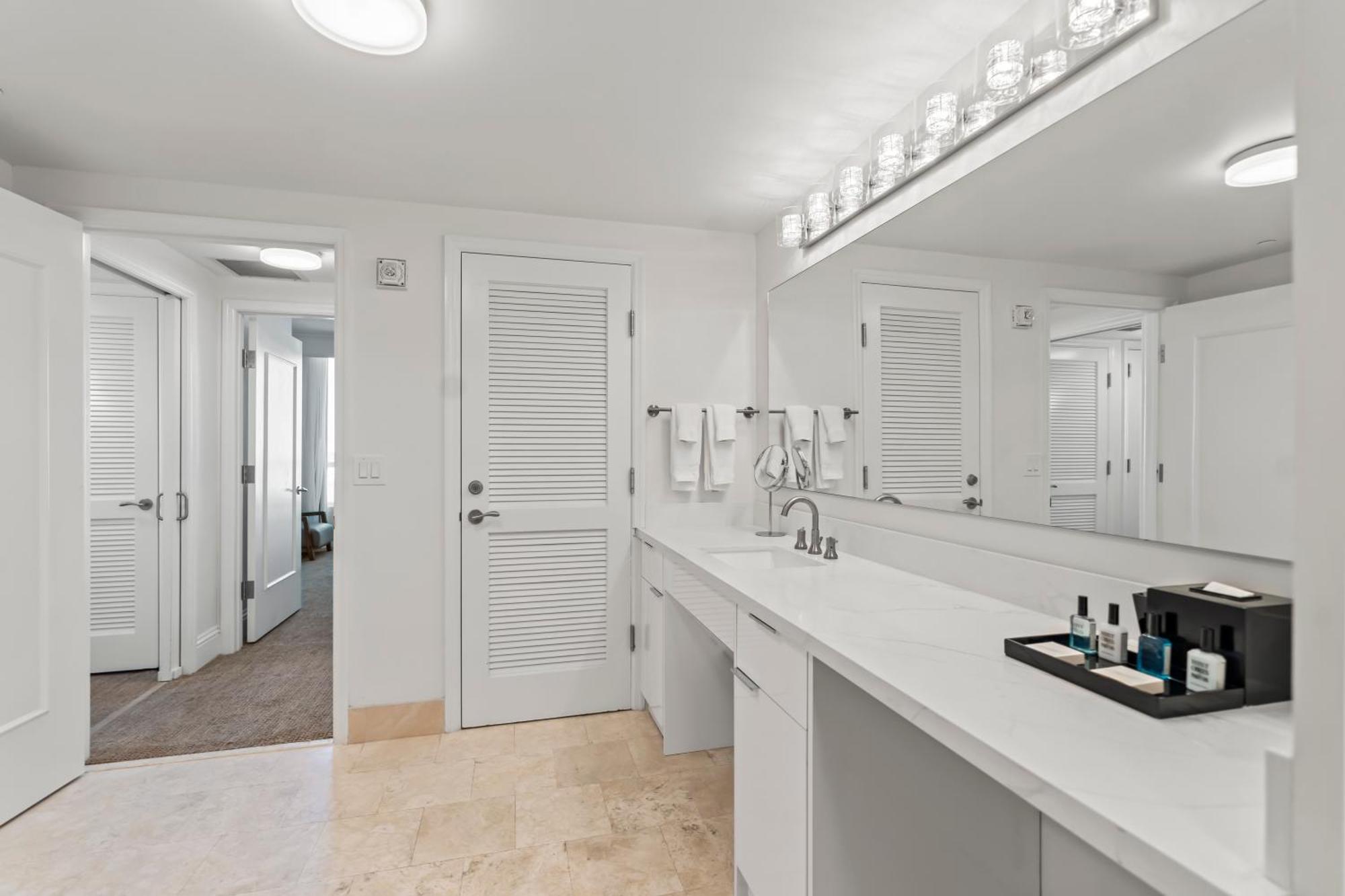 Luxury King With Bay View At Miami Miami Beach