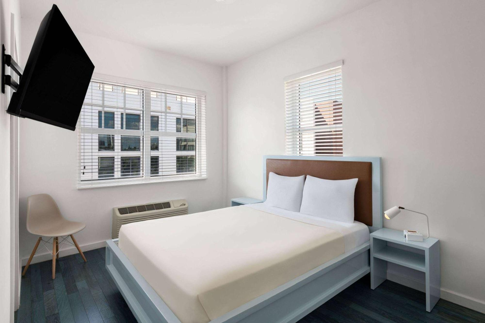 Hotel The Variety By Luxurban 3*