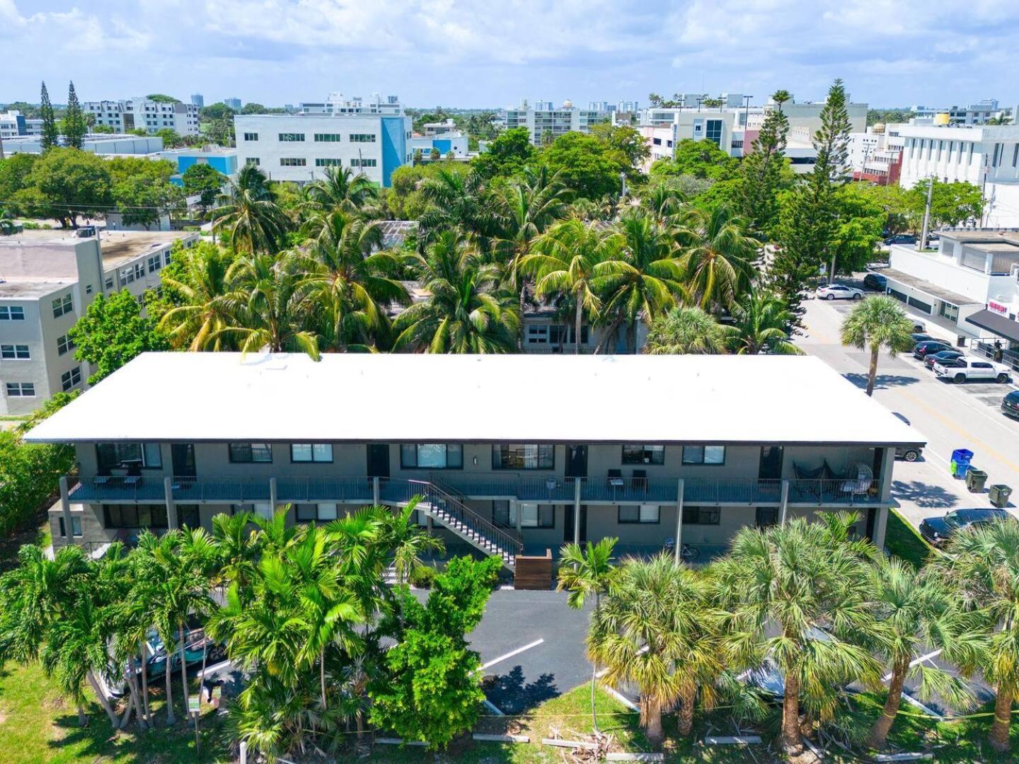 Bay Harbor Unit 4 Perfect 2 Bed 1 Bathprime Lo