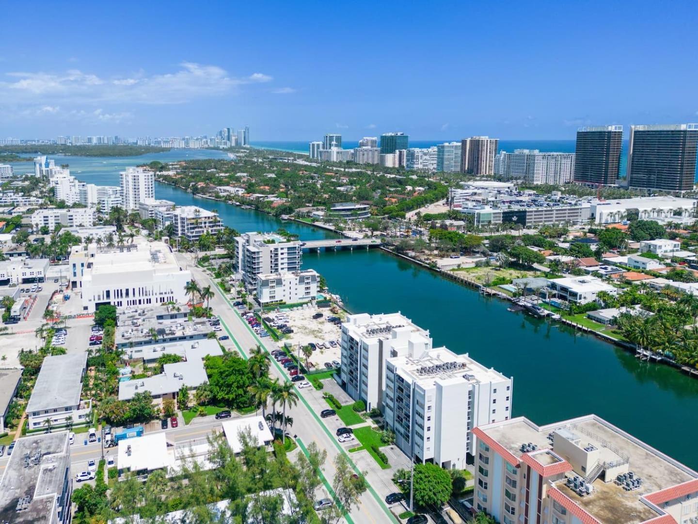 Bay Harbor Unit 4 Perfect 2 Bed 1 Bathprime Lo Apartment *